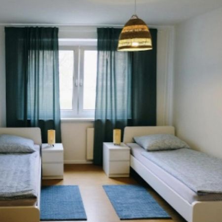 Monteurwohnung Fuer 6 Personen In Lipsko Exteriér fotografie